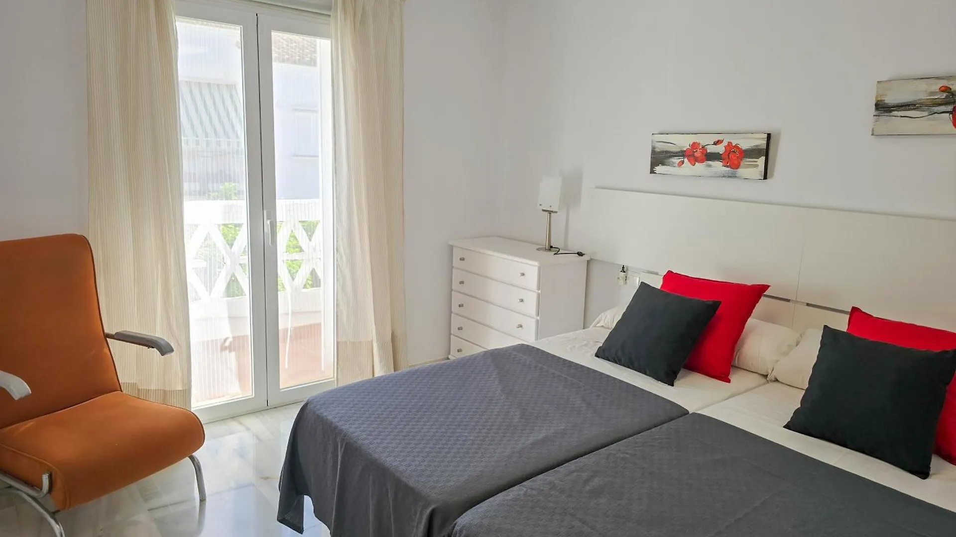 Holiday home Casa Familiar Pueblo Rocio - Alojamientos La Torre Torre Del Mar