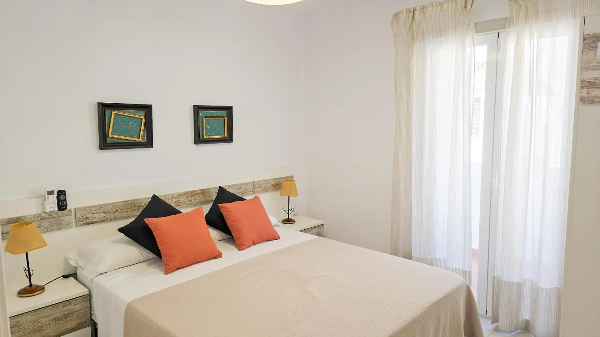 Casa Familiar Pueblo Rocio - Alojamientos La Torre Torre Del Mar Holiday home