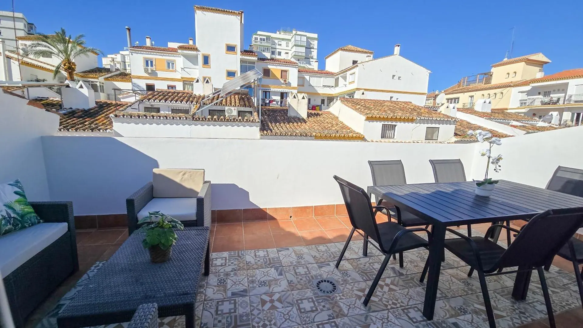 Casa Familiar Pueblo Rocio - Alojamientos La Torre Torre Del Mar Holiday home